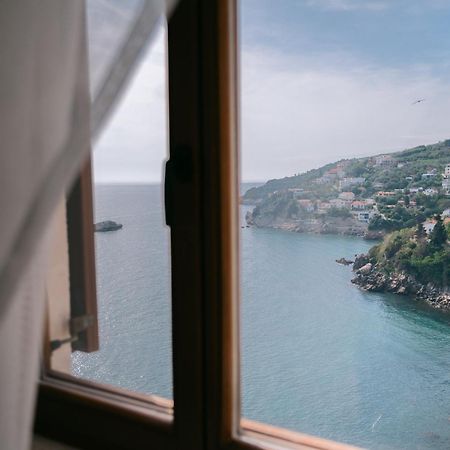 Hotel Pirate Old Town Ulcinj Kültér fotó