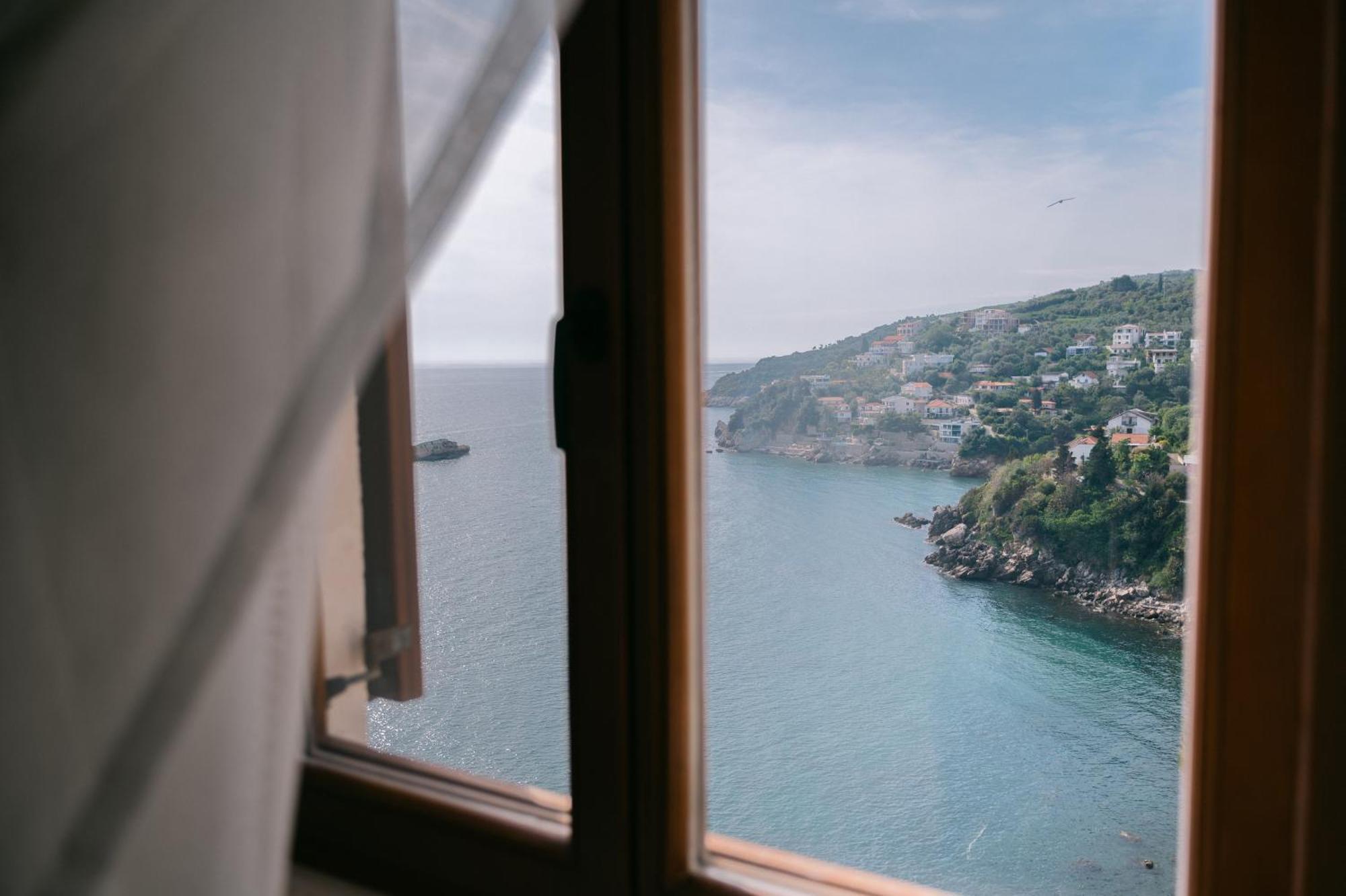 Hotel Pirate Old Town Ulcinj Kültér fotó