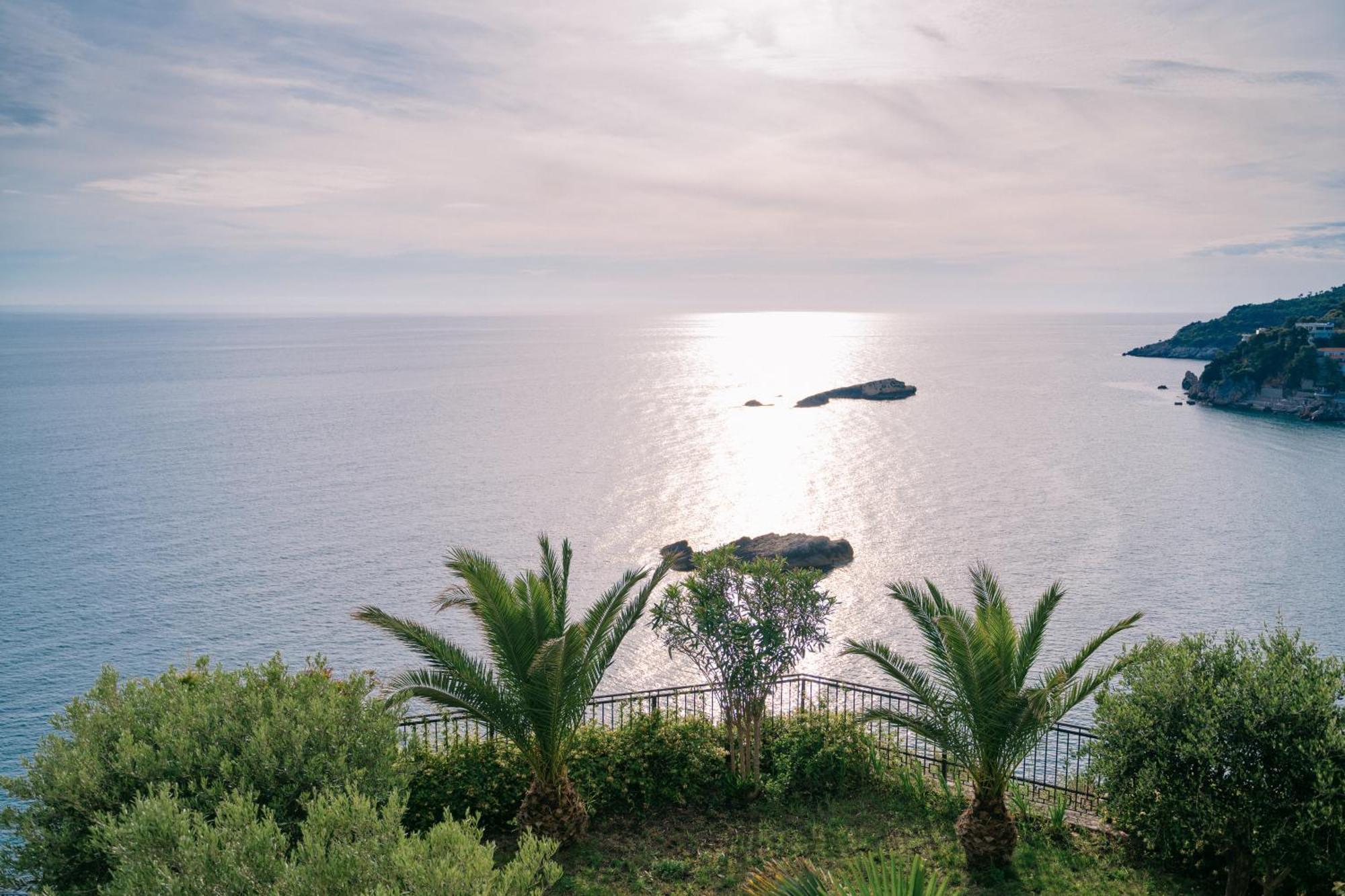 Hotel Pirate Old Town Ulcinj Kültér fotó