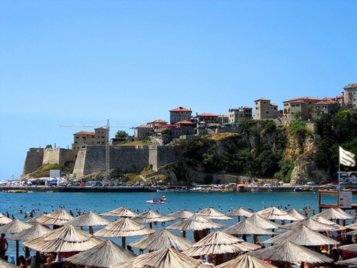 Hotel Pirate Old Town Ulcinj Kültér fotó